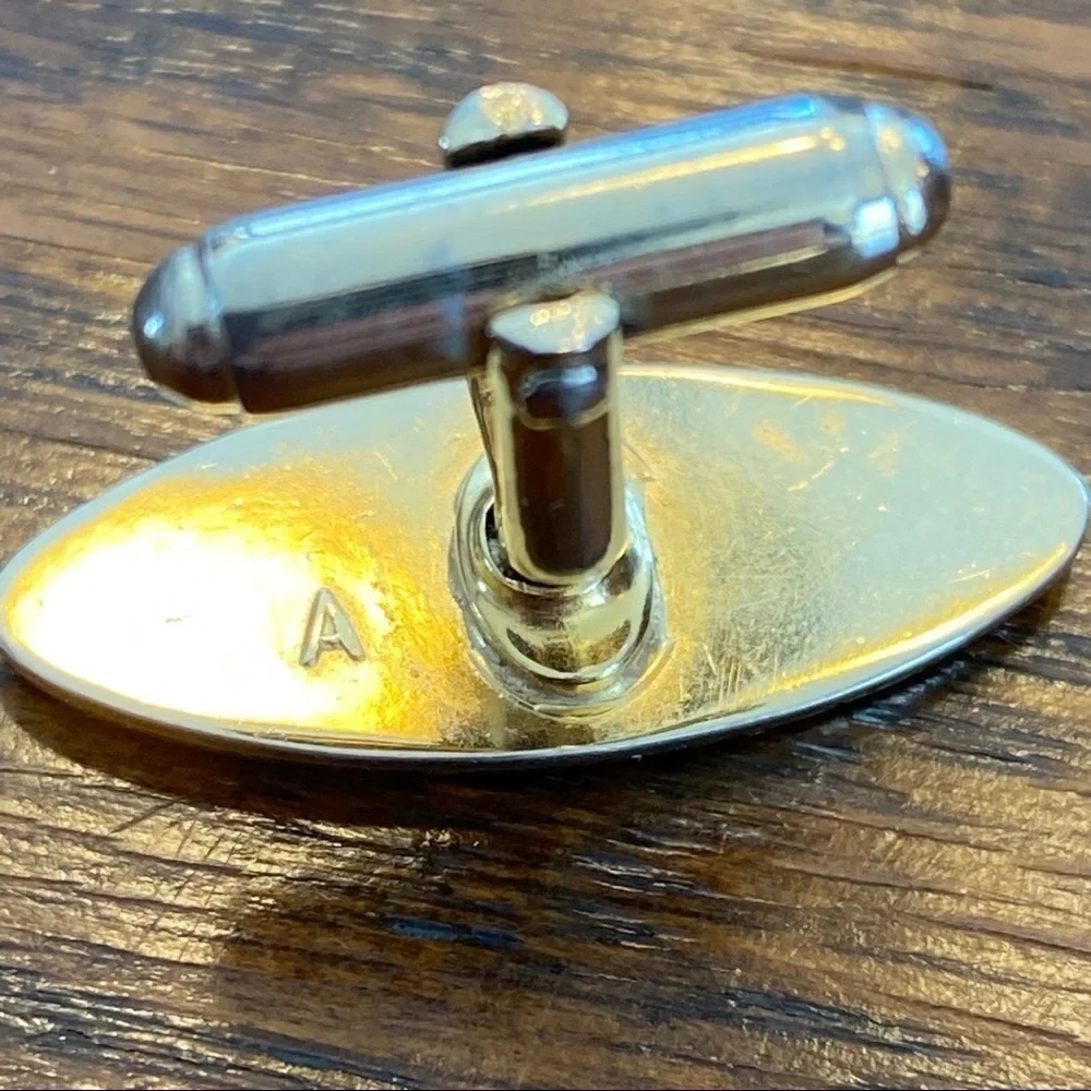 Vintage Anson Gold Tone Classic Oval Cufflinks